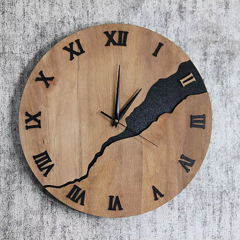 Creative Crack Minimalist Wooden Wall Clock, Modern Home Decoration